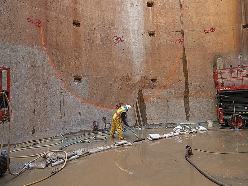  The Anacostia tunnel is the size of a metro rail tunnel. Photo: Dave Harp 