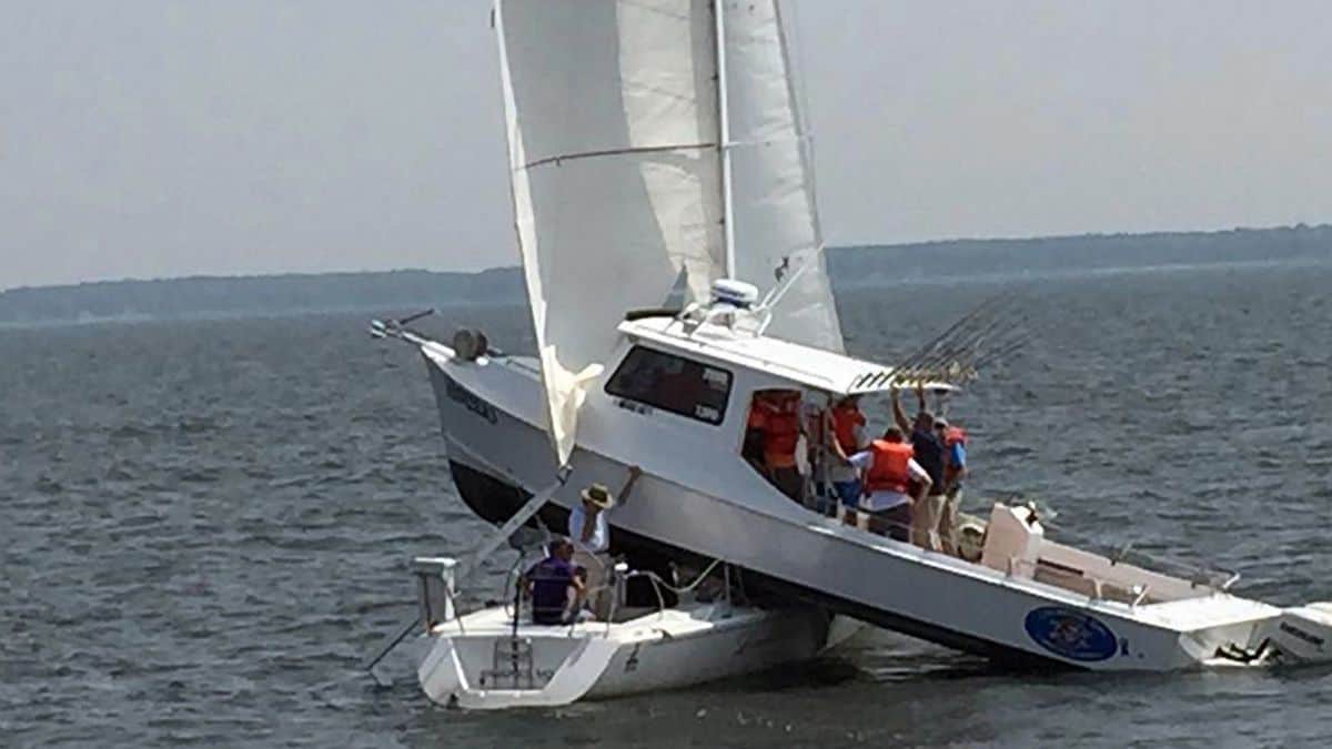 yacht crashing into fishing boat