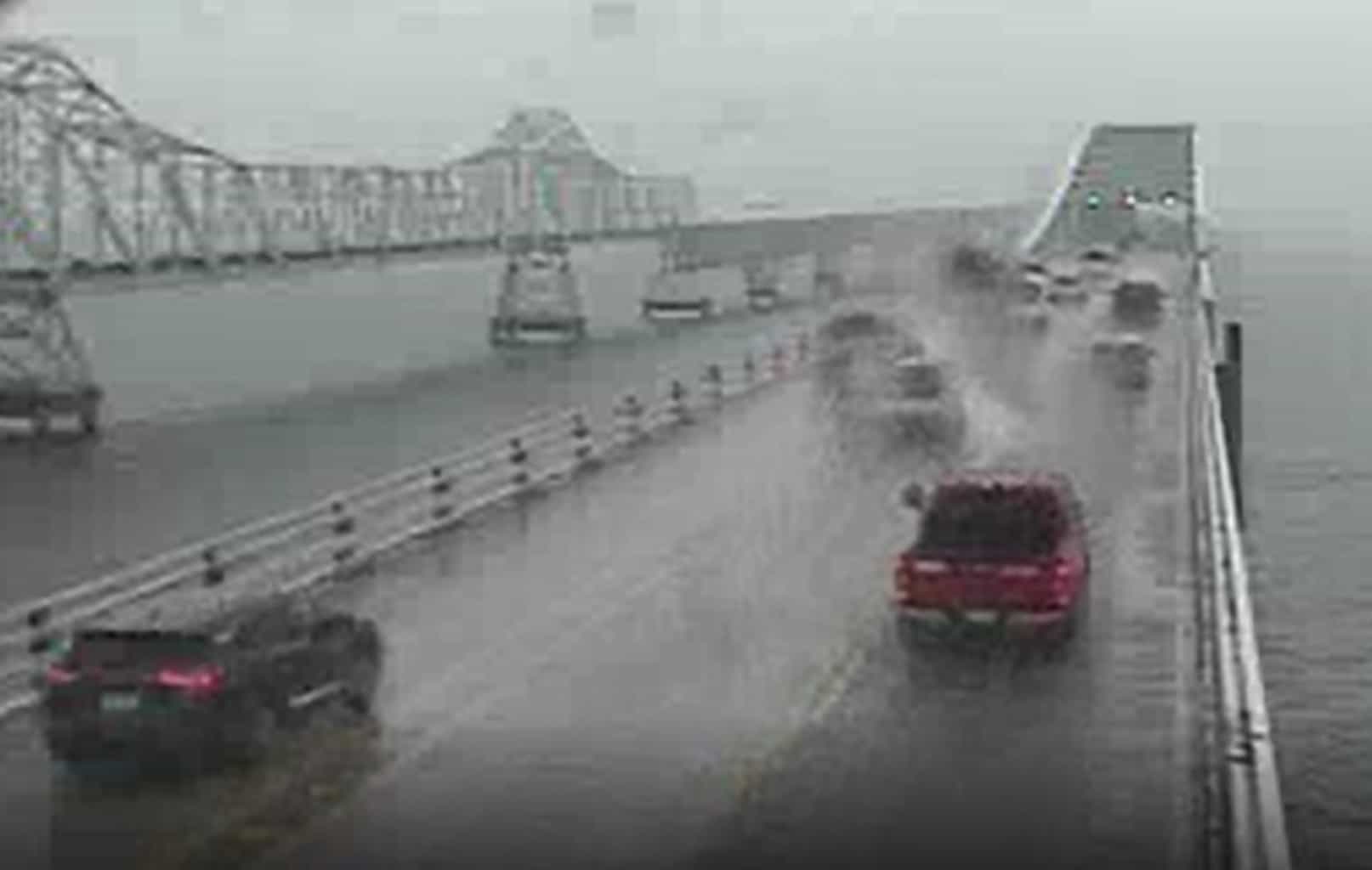 Falling Ice Damages Cars, Injures Driver on Bay Bridge Chesapeake Bay