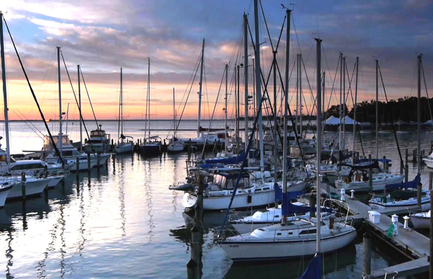 annapolis yacht club dining