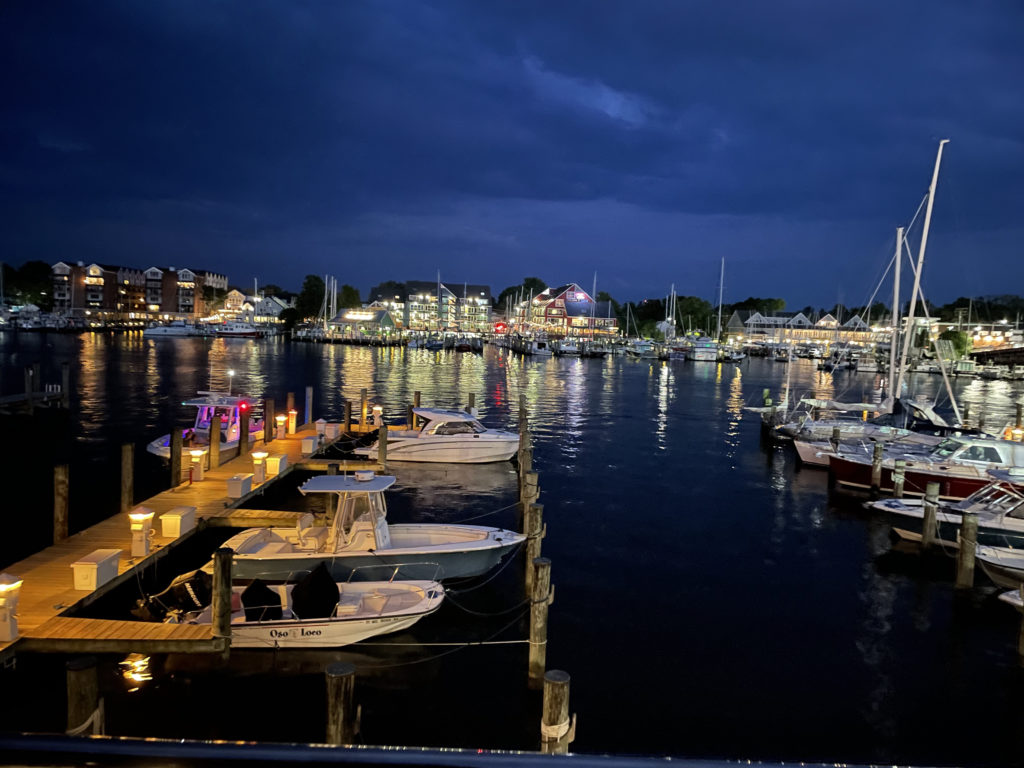 annapolis yacht club dining