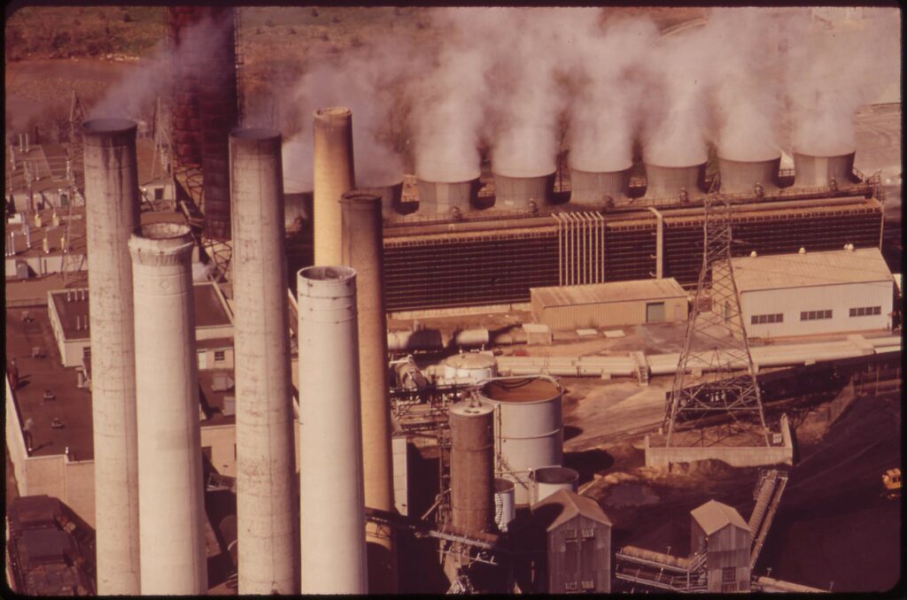 This historic photo from the U.S. National Archives shows the Pepco (Potomac Electric Power Company) Power Plant At The Anacostia River, April 1973. Photo: Dick Swanson