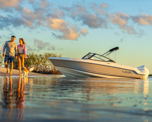 On Boats: The New Boston Whaler 210 Vantage