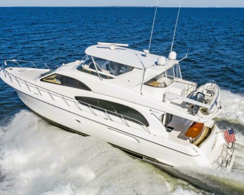 Boat of the Week: Hatteras 64, the Essence of Pleasant Living