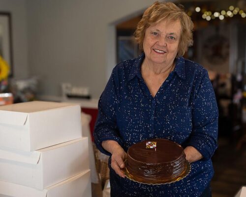 Hats off, folks. Smith Island’s cake lady is stepping down