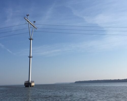 Danger, Watch those Overhead Powerlines!